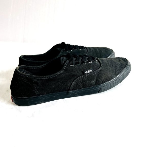 Vans Off the Wall Black Casual Canvas Sneakers Women US 7, UK 4.5 - Picture 5 of 8